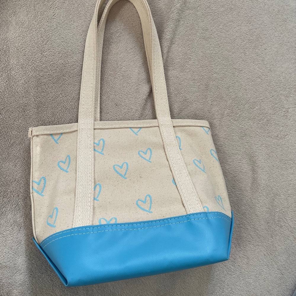 Steele Canvas small tote with blue hearts and long straps